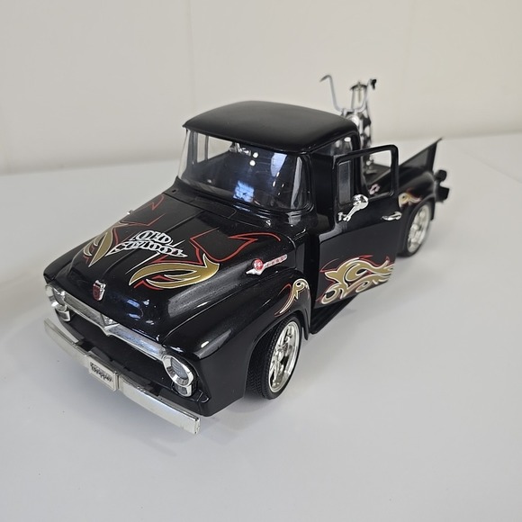 2005 OCC Old School Cody Project Diecast Lot ERTL Ford Truck & 2 Chopper Bikes - Picture 5 of 14